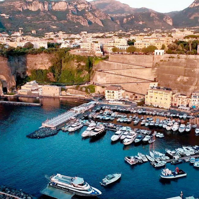 sorrento-boat-service-marina-di-cassano-port.jpg